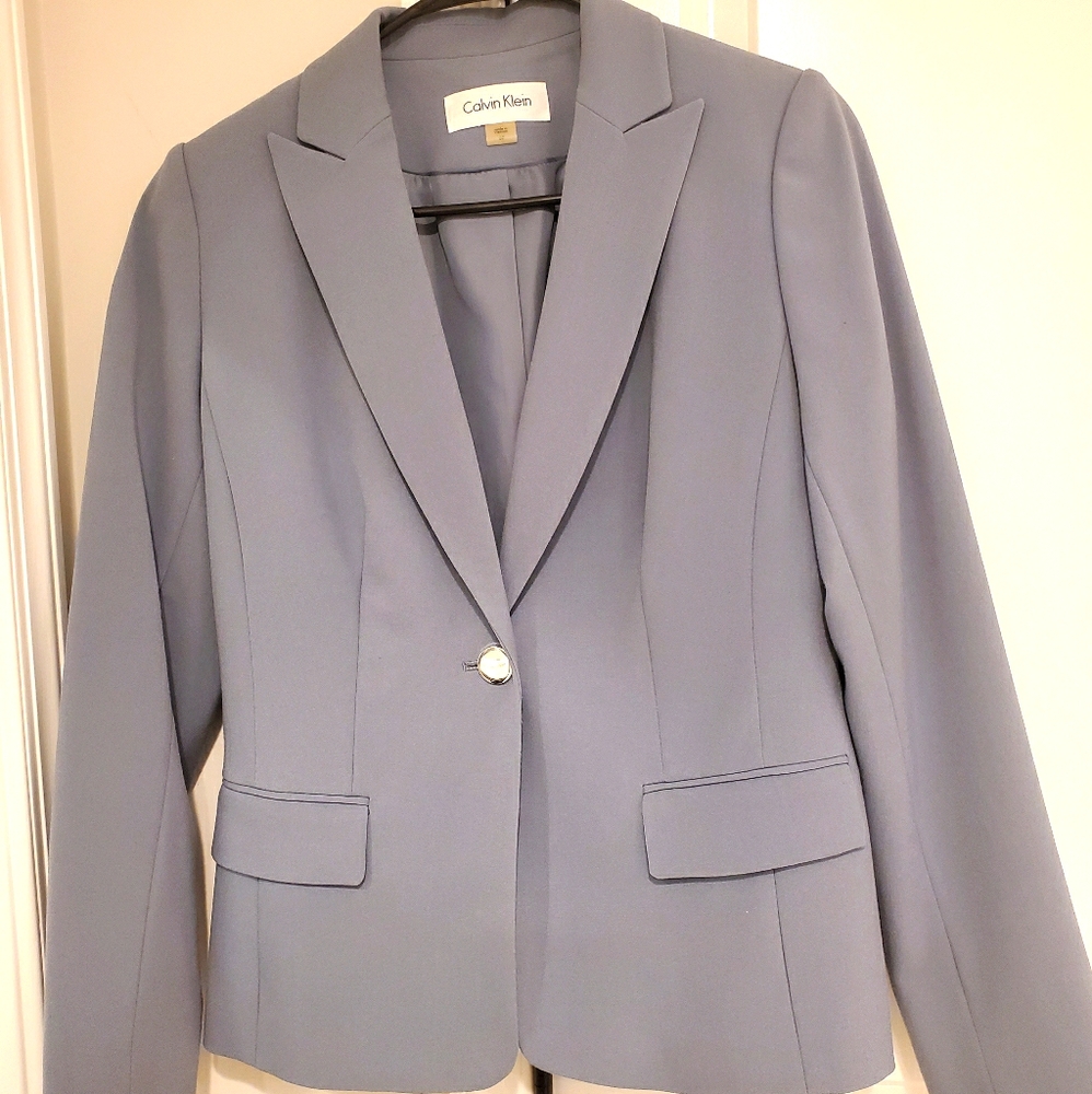 Calvin Klein Blazer ( CK) size 6P